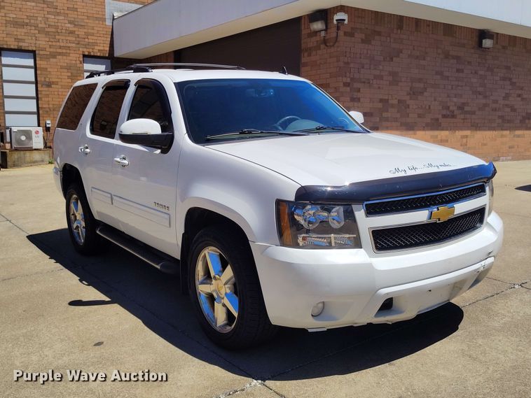 image for item EW1038 2010 Chevrolet Tahoe SUV