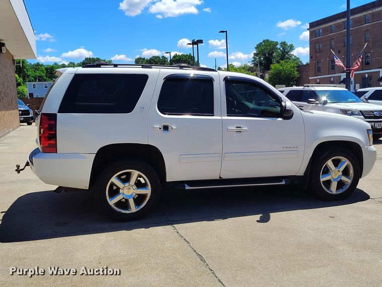 image for item EW1038 2010 Chevrolet Tahoe SUV