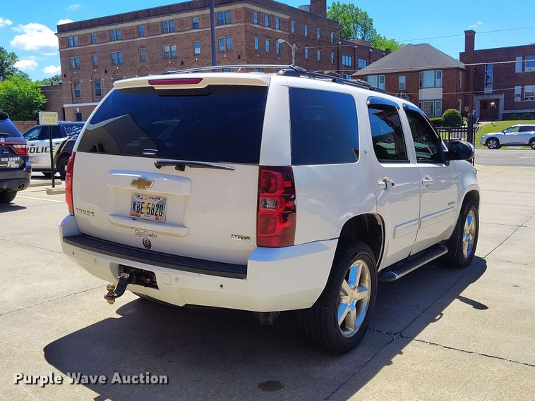 image for item EW1038 2010 Chevrolet Tahoe SUV