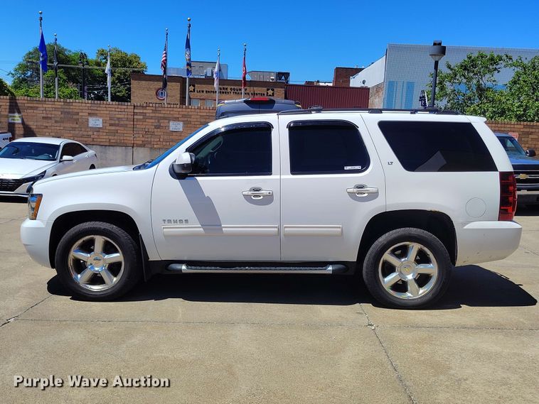 image for item EW1038 2010 Chevrolet Tahoe SUV