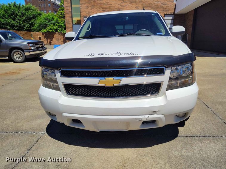 image for item EW1038 2010 Chevrolet Tahoe SUV