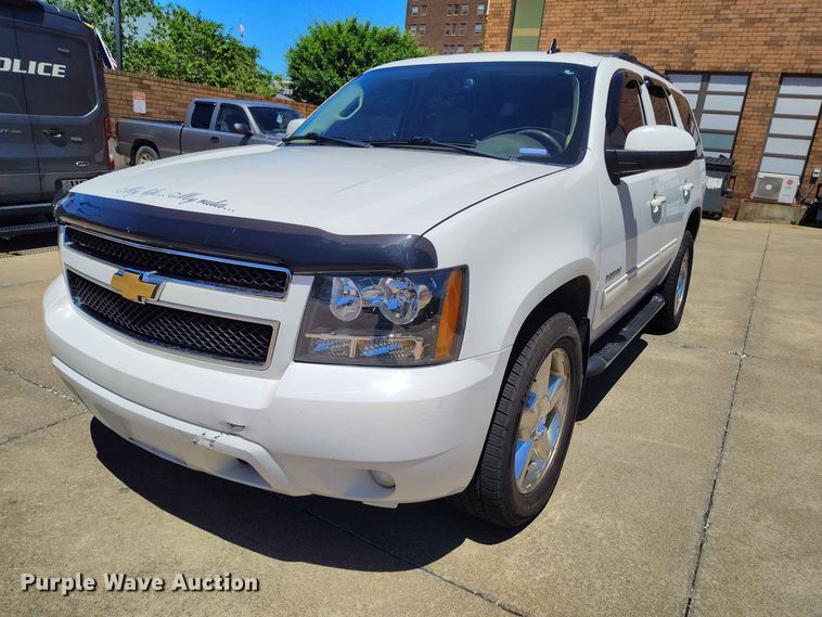 image for item EW1038 2010 Chevrolet Tahoe SUV