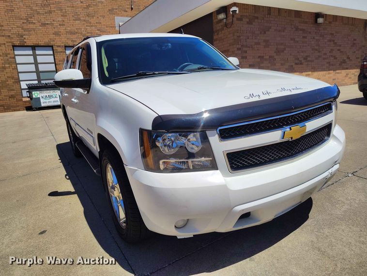 image for item EW1038 2010 Chevrolet Tahoe SUV