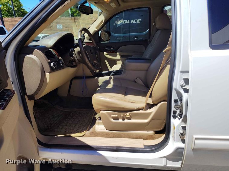 image for item EW1038 2010 Chevrolet Tahoe SUV