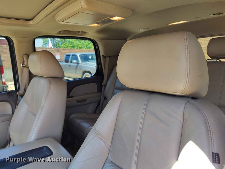 image for item EW1038 2010 Chevrolet Tahoe SUV