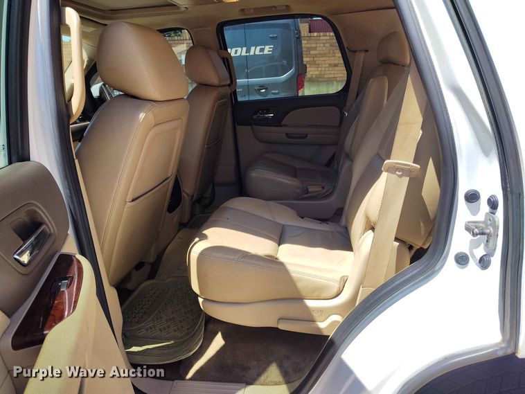 image for item EW1038 2010 Chevrolet Tahoe SUV