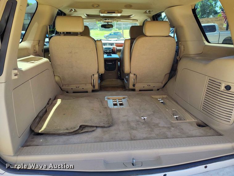image for item EW1038 2010 Chevrolet Tahoe SUV