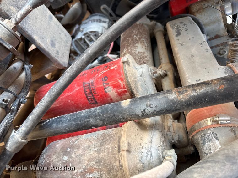 image for item EW4036 1991 Mack RD690S dump truck