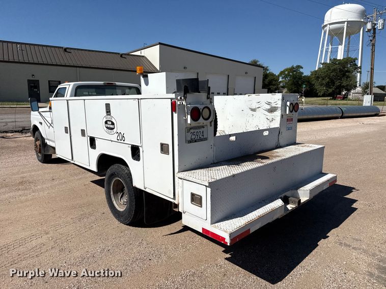 image for item EW4038 1995 Ford F-Super Duty utility / service truck