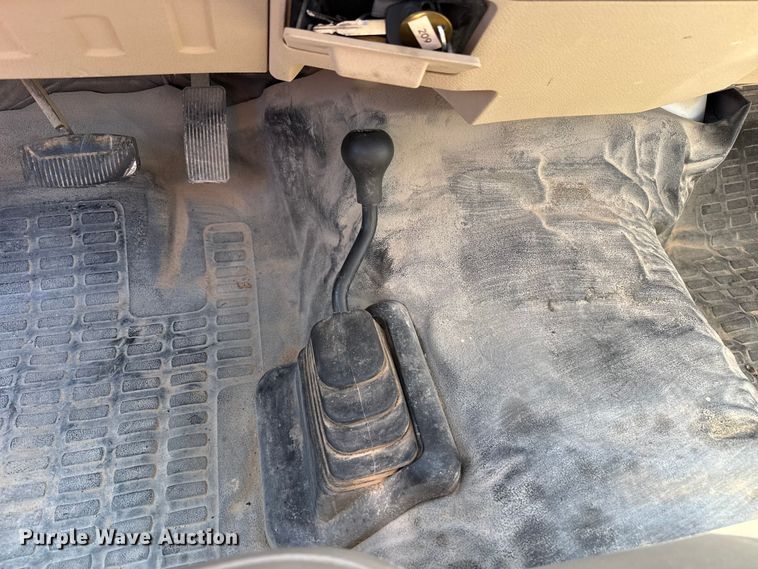 image for item EW4039 2008 Ford F250 Super Duty pickup truck