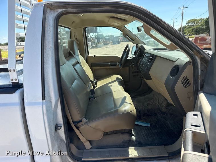 image for item EW4039 2008 Ford F250 Super Duty pickup truck