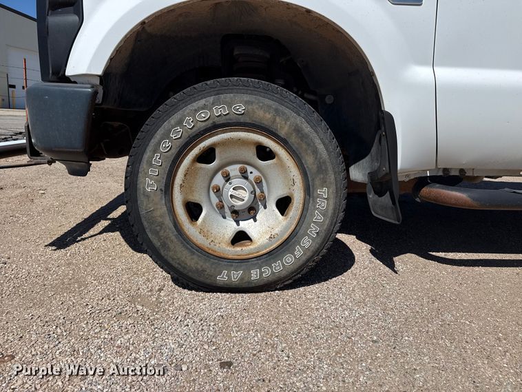 image for item EW4039 2008 Ford F250 Super Duty pickup truck