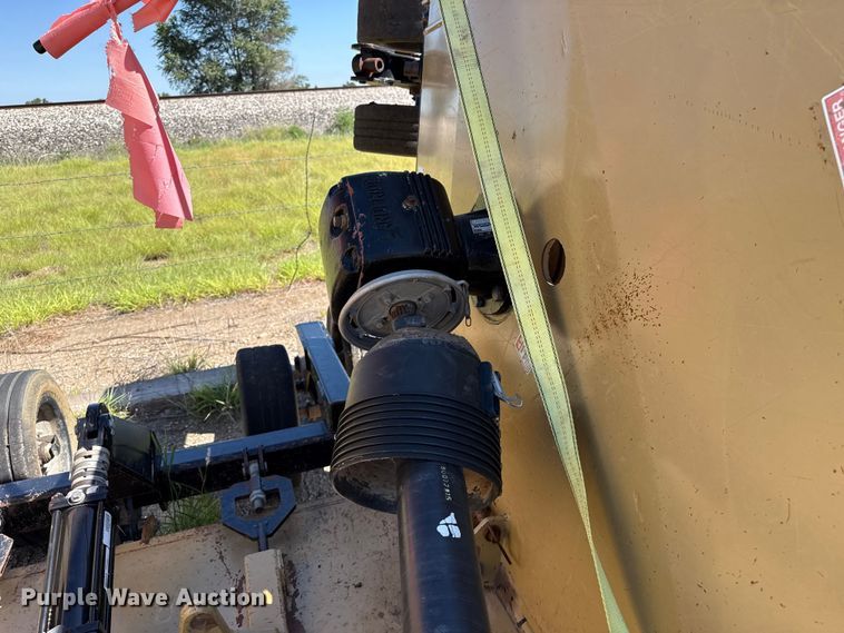 image for item EW4040 Land Pride rotary mower