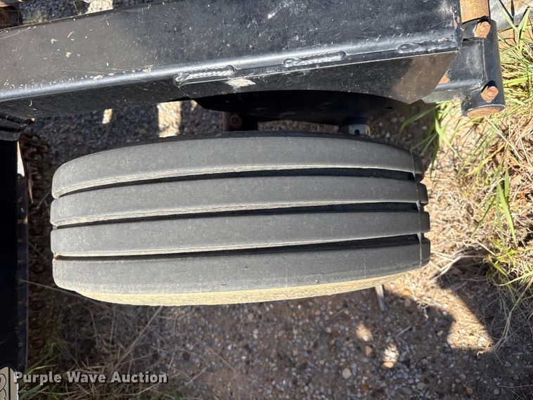 image for item EW4040 Land Pride rotary mower