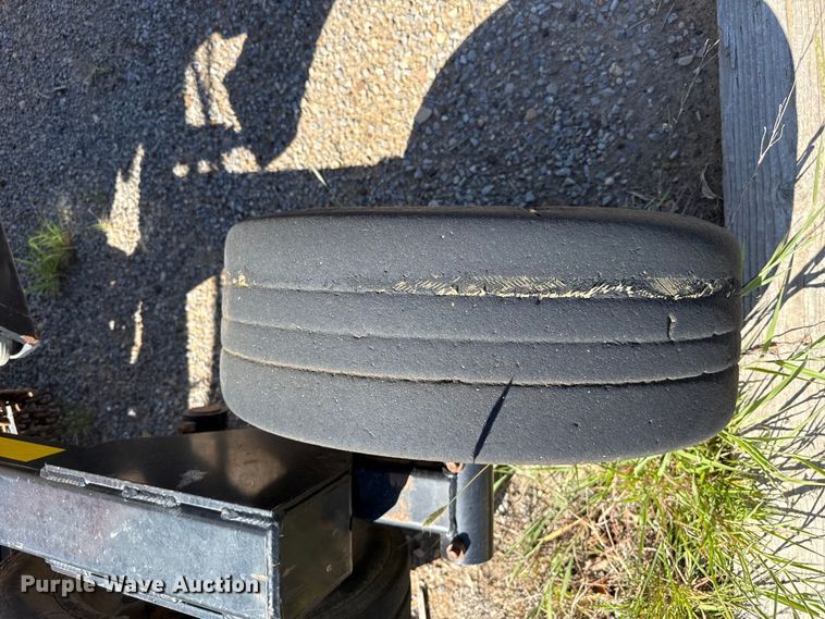 image for item EW4040 Land Pride rotary mower