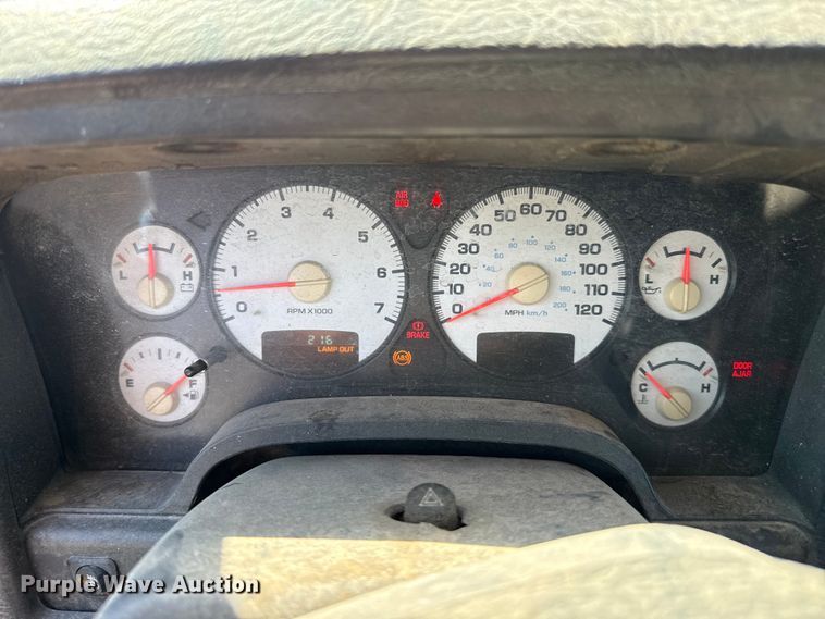 image for item EW4041 2003 Dodge Ram 3500 pickup truck cab and chassis