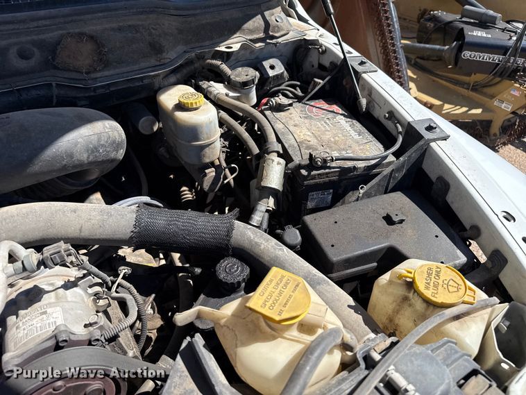 image for item EW4041 2003 Dodge Ram 3500 pickup truck cab and chassis