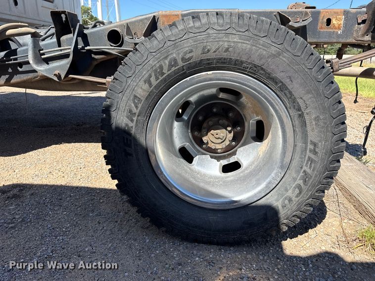 image for item EW4041 2003 Dodge Ram 3500 pickup truck cab and chassis