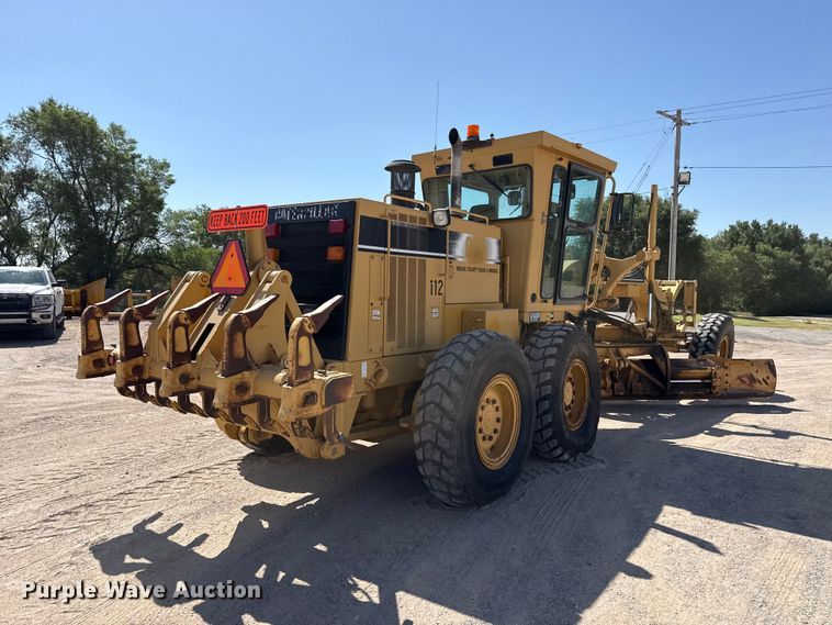image for item EW4042 1999 Caterpillar 140H motor grader