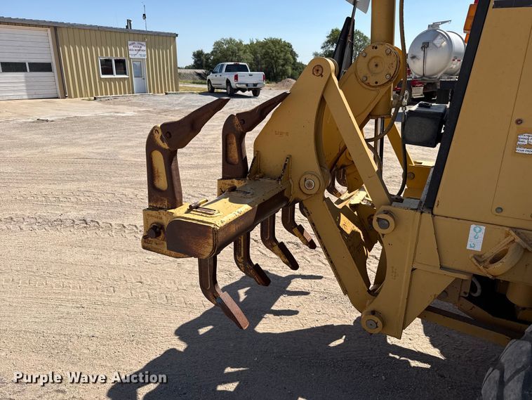 image for item EW4042 1999 Caterpillar 140H motor grader