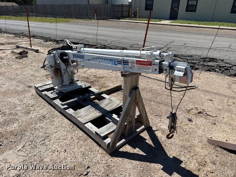 image for item EW4043 Auto Crane crane