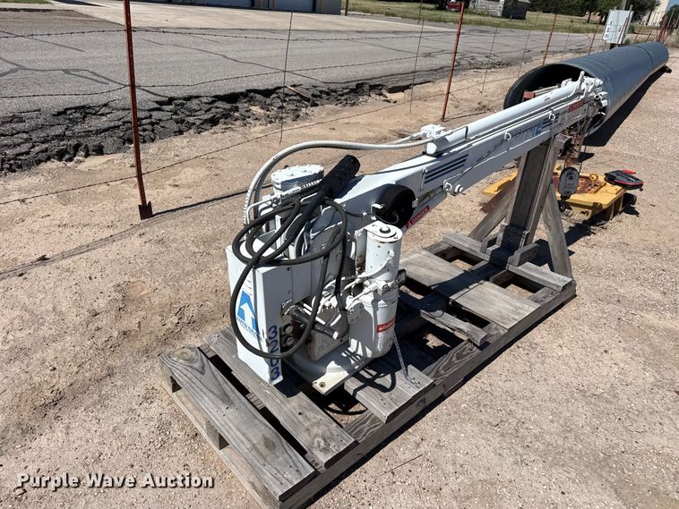 image for item EW4043 Auto Crane crane