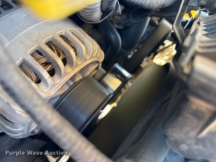 image for item EW4045 2000 Ford F450 Super Duty ambulance