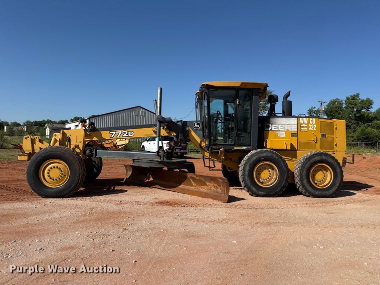 image for item EW4109 2007 John Deere 772D motor grader