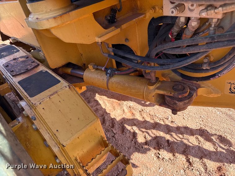 image for item EW4109 2007 John Deere 772D motor grader