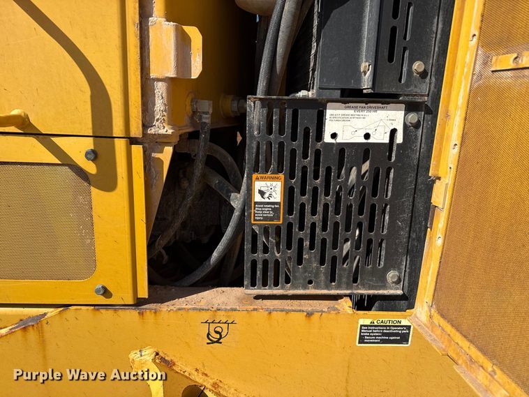 image for item EW4109 2007 John Deere 772D motor grader