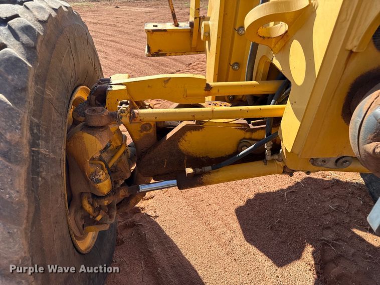 image for item EW4109 2007 John Deere 772D motor grader