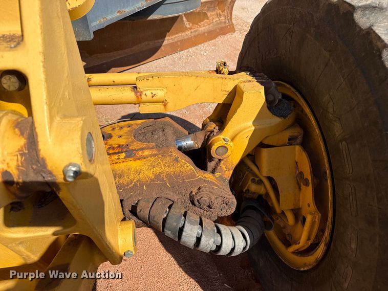 image for item EW4109 2007 John Deere 772D motor grader