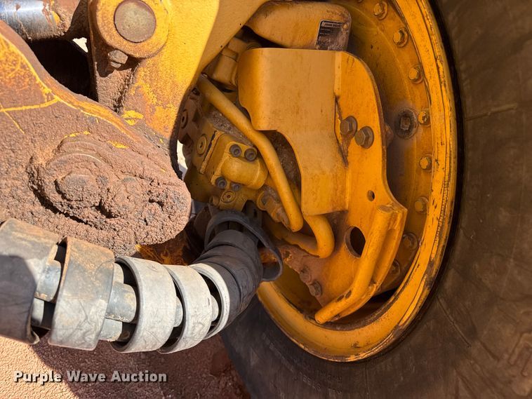 image for item EW4109 2007 John Deere 772D motor grader