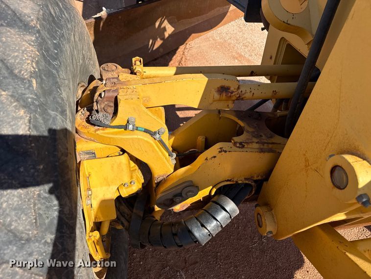 image for item EW4109 2007 John Deere 772D motor grader