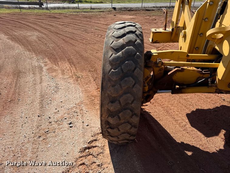 image for item EW4109 2007 John Deere 772D motor grader