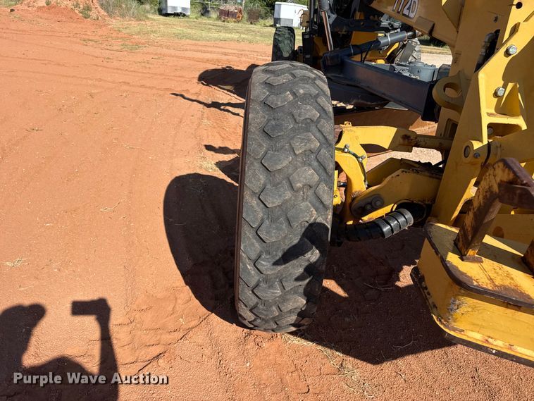 image for item EW4109 2007 John Deere 772D motor grader