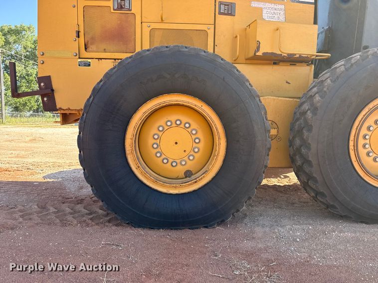 image for item EW4109 2007 John Deere 772D motor grader