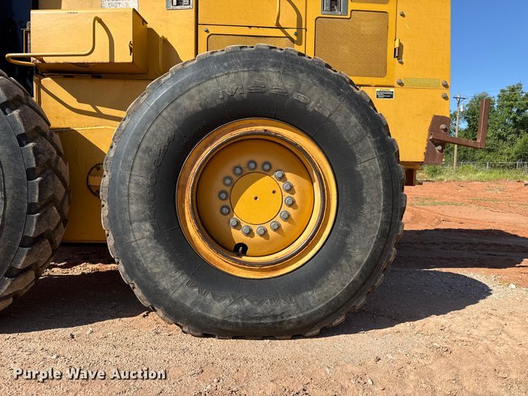 image for item EW4109 2007 John Deere 772D motor grader