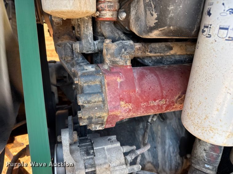 image for item EW4110 1998 Mack CH600 semi truck