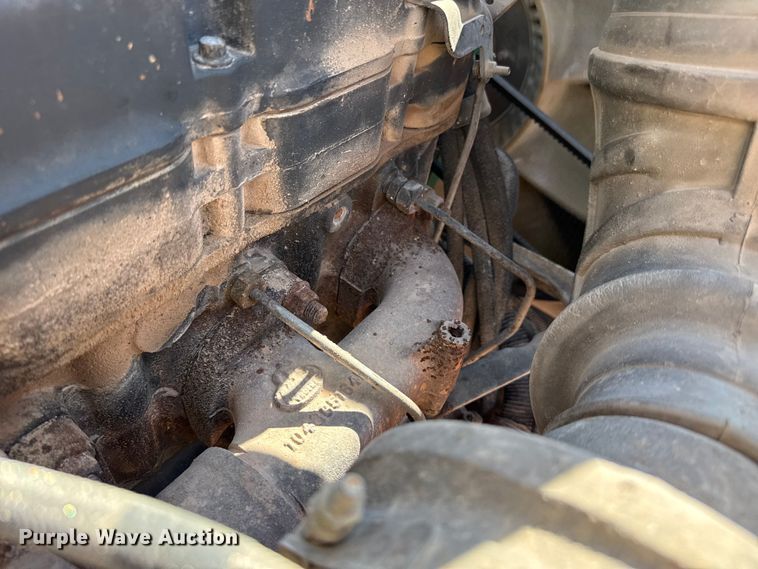 image for item EW4110 1998 Mack CH600 semi truck