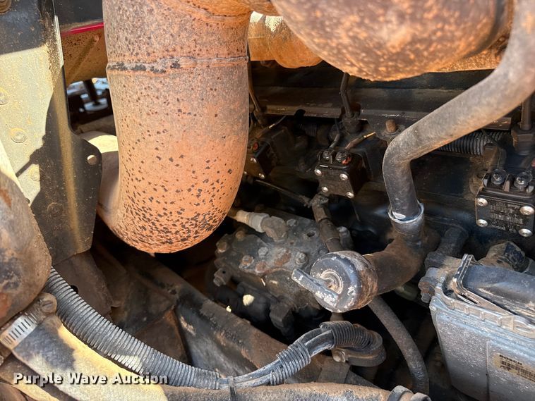 image for item EW4110 1998 Mack CH600 semi truck