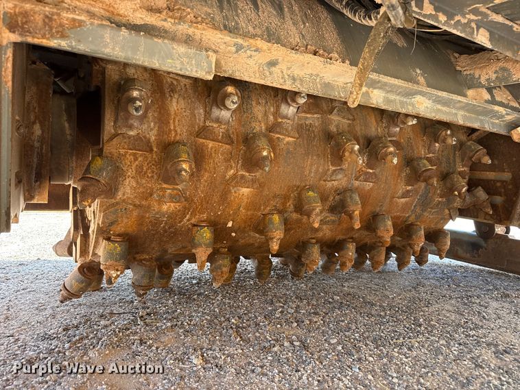 image for item EW4111 2013 Asphalt Zipper cold planer