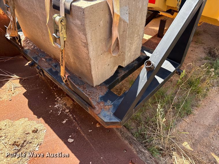 image for item EW4111 2013 Asphalt Zipper cold planer