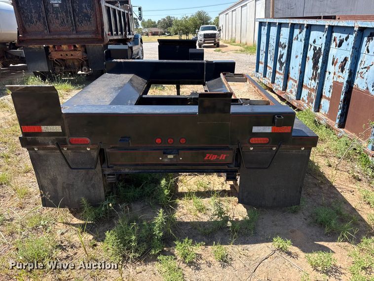 image for item EW4111 2013 Asphalt Zipper cold planer