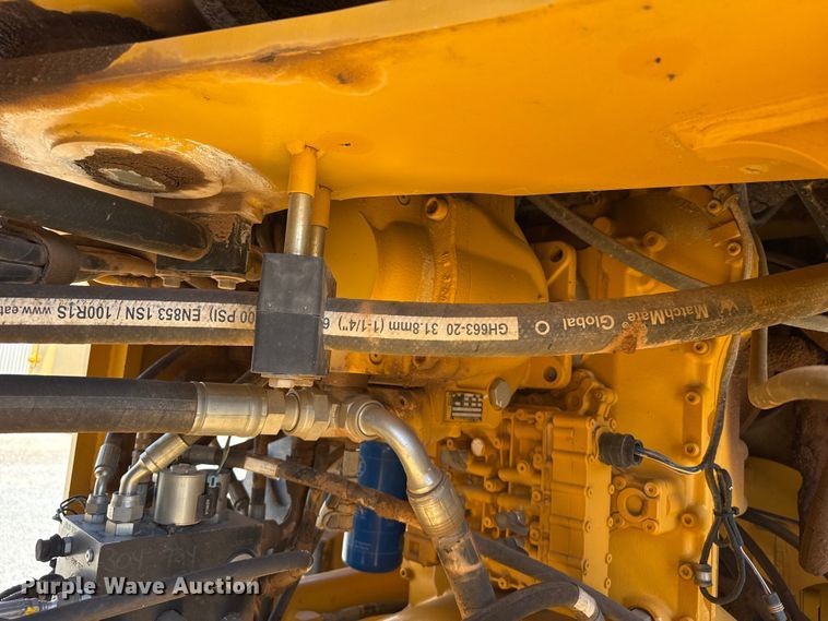 image for item EW4112 2012 John Deere 724K wheel loader