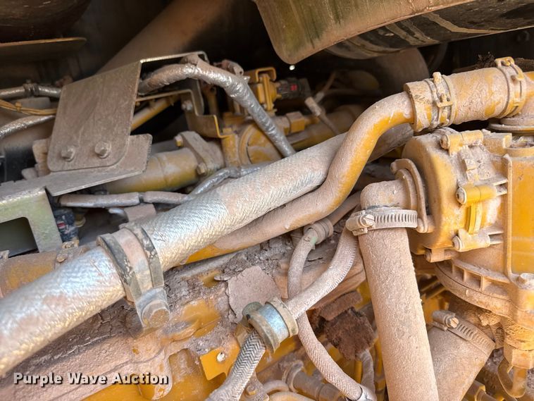 image for item EW4112 2012 John Deere 724K wheel loader