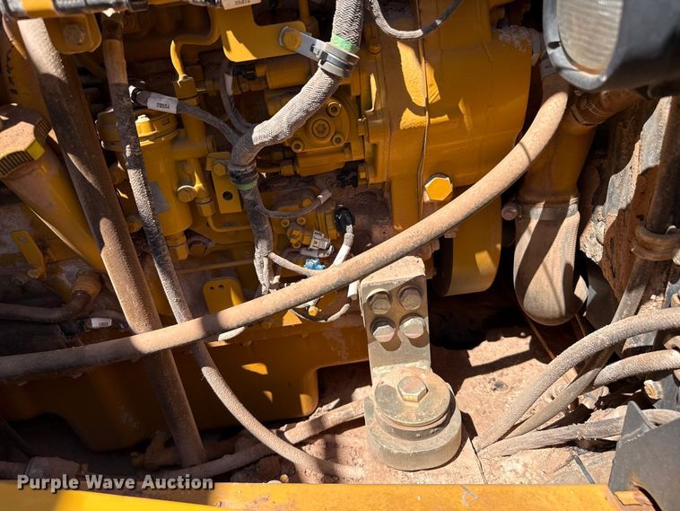 image for item EW4112 2012 John Deere 724K wheel loader