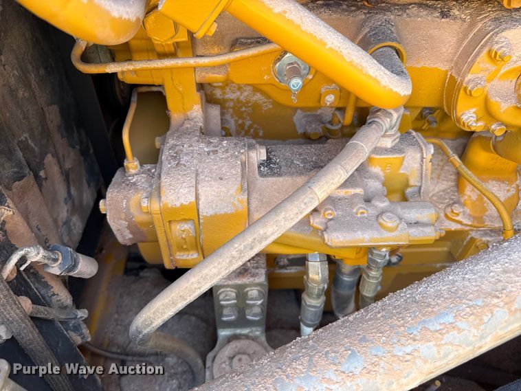 image for item EW4112 2012 John Deere 724K wheel loader