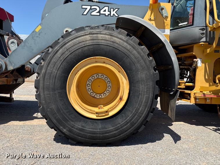 image for item EW4112 2012 John Deere 724K wheel loader