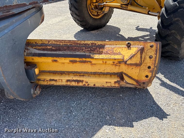 image for item EW4113 2009 John Deere 772D motor grader